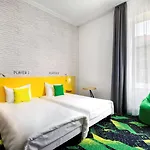 Hotel Ibis Styles Center 4*