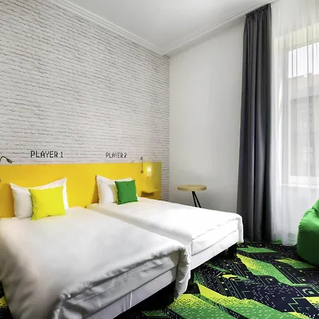 Ibis Styles Center Hotel 4*