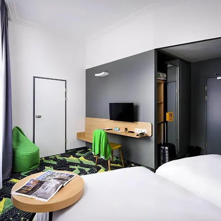 Hotel Ibis Styles Center 4*