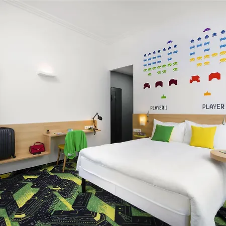 Ibis Styles Center 4*