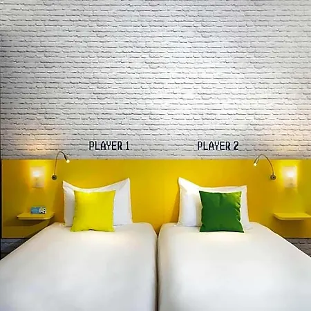 Hotel Ibis Styles Center 4*