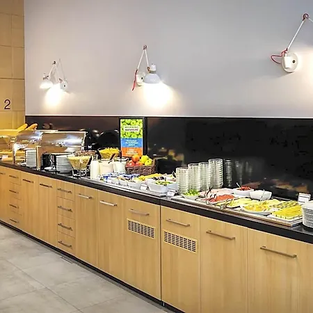 Ibis Styles Center 4* Budapeste