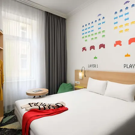 Ibis Styles Center 4*