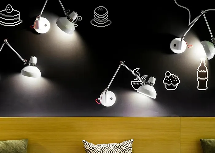 מלון Ibis Styles Center 4*