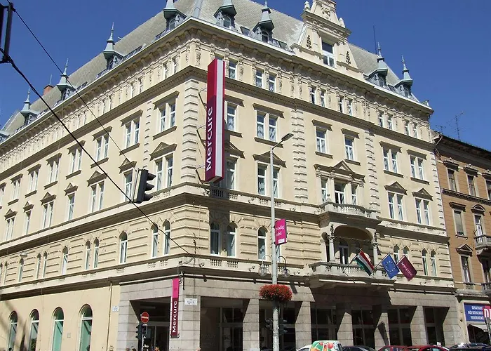 布达佩斯中心宜必思尚品酒店 酒店 布达佩斯