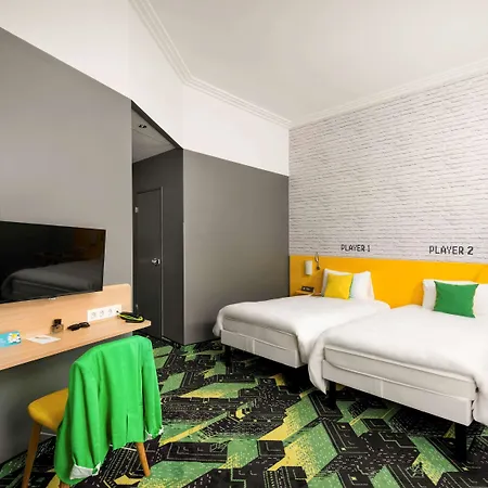Ibis Styles Center 4*