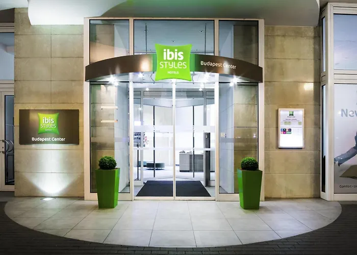 Ibis Styles Center 4*