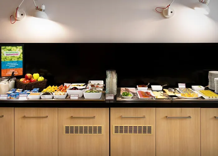 Hotel Ibis Styles Center 4*